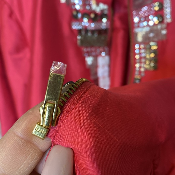 Magaschoni 100% Silksoie Red Bomber Jaket maybe A Large no SZ tag - Picture 9 of 14